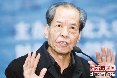 《西安秦腔剧本精编》今首发 收囊近700部剧本