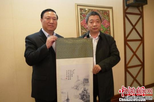 广西侨办主任冯祖华会见广州侨办主任吕志毅一行