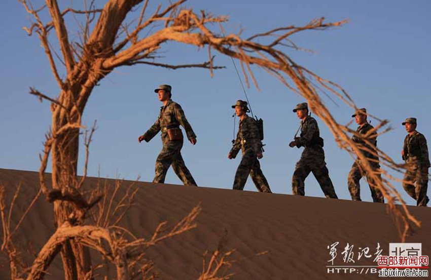 高清:内蒙边防官兵坚守"生命禁区" 连续38年无事故【3】