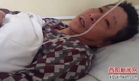 四川农民工贵州讨薪,被数十“白手套男”持刀棍追砍