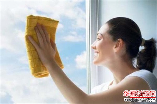 啤酒擦玻璃
