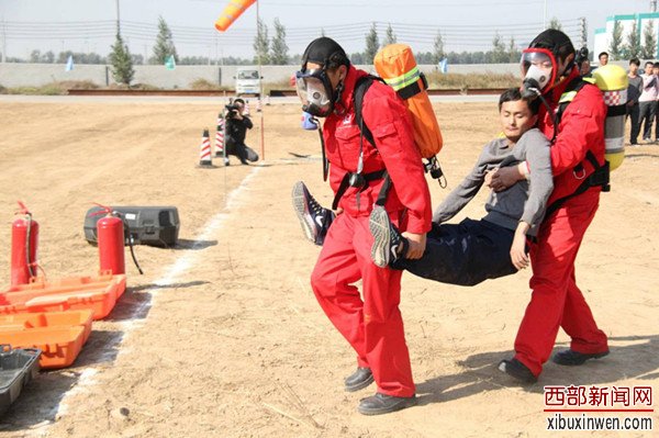 山东实华天然气有限公司 成功举办模拟天然气泄露应急抢险演练