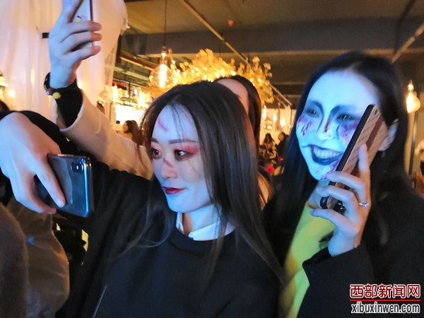 德力森原浆啤酒万圣节