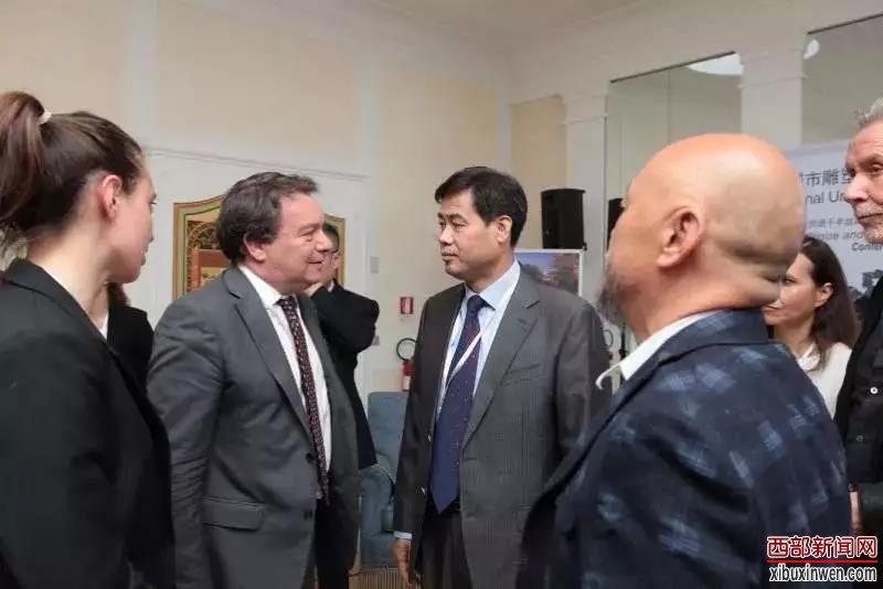 2019中国·西咸新区秦汉新城首届城市雕塑国际双年展在威尼斯发布